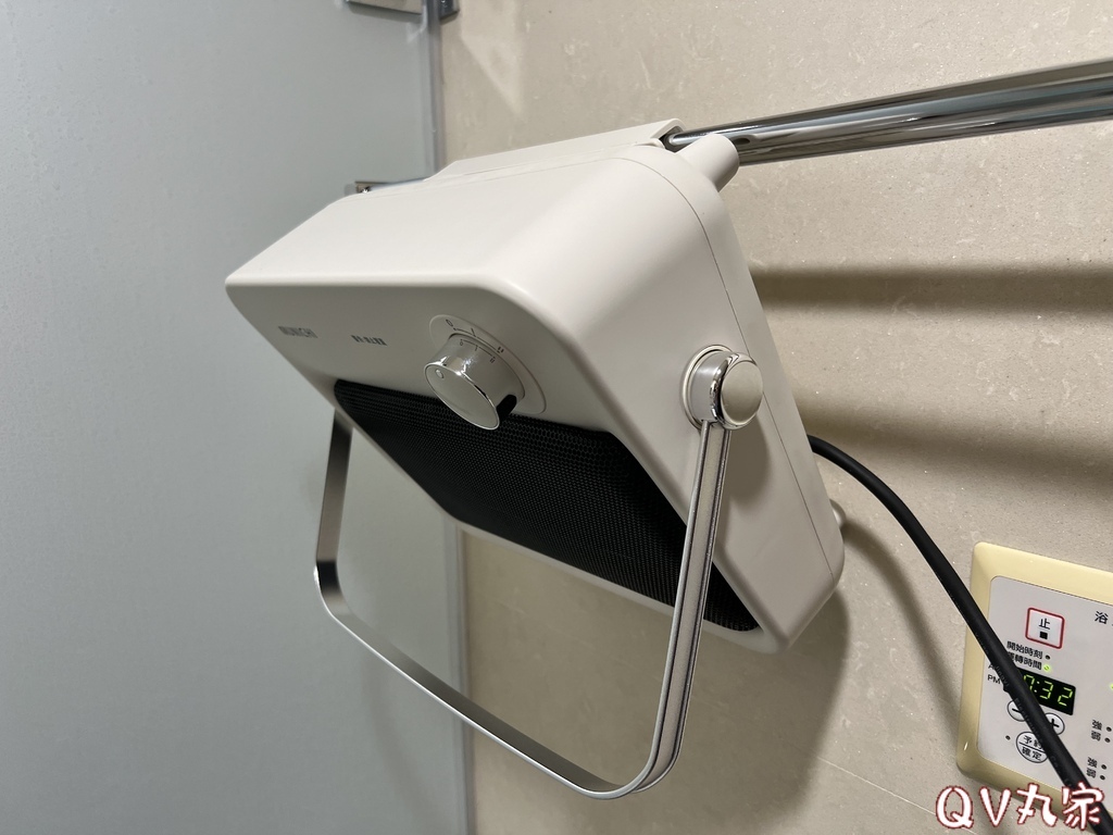 「電器。開箱」MUNICHI 沐尼黑，浴室壁掛暖風機，冬天必