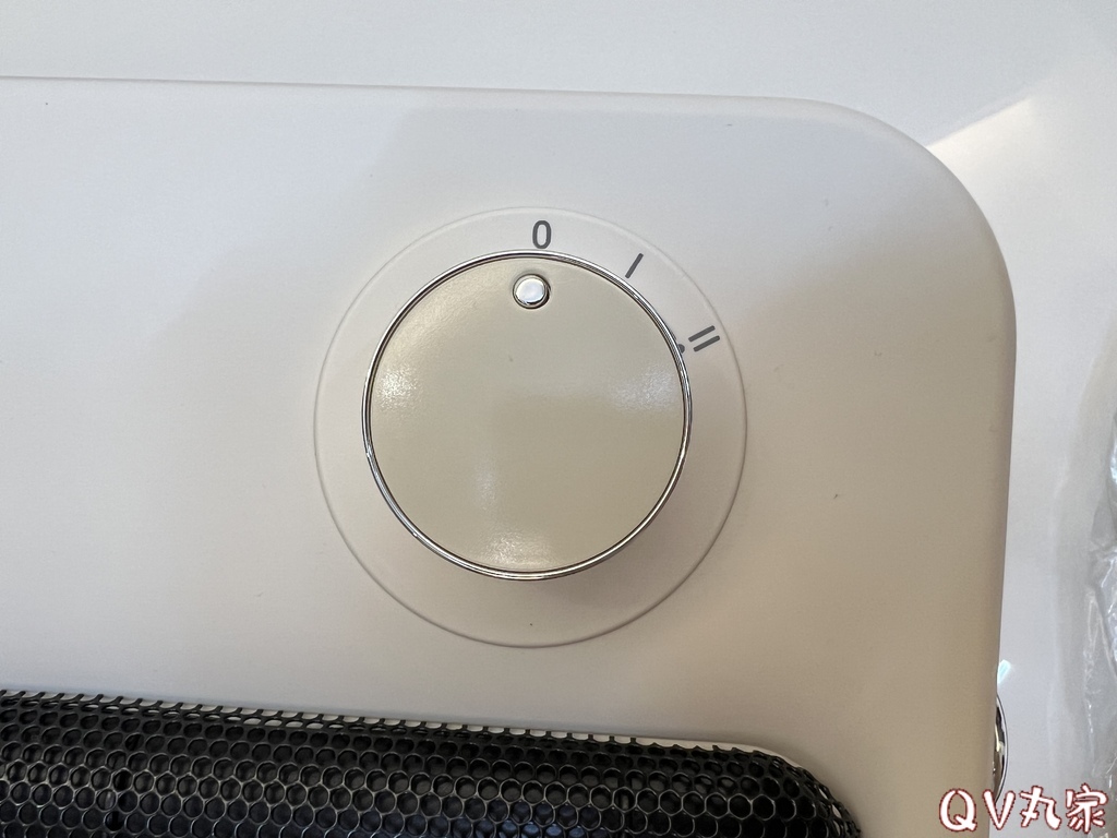 「電器。開箱」MUNICHI 沐尼黑，浴室壁掛暖風機，冬天必
