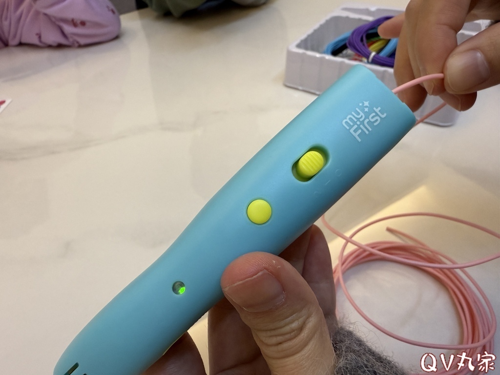 【3D列印筆。開箱】myFirst 3D Pen Make 