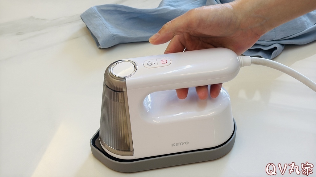 「電器。開箱」Kinyo 二合一兩用蒸氣熨斗HMH-8433