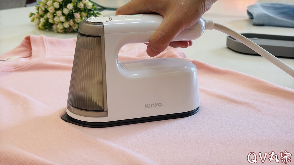 「電器。開箱」Kinyo 二合一兩用蒸氣熨斗HMH-8433