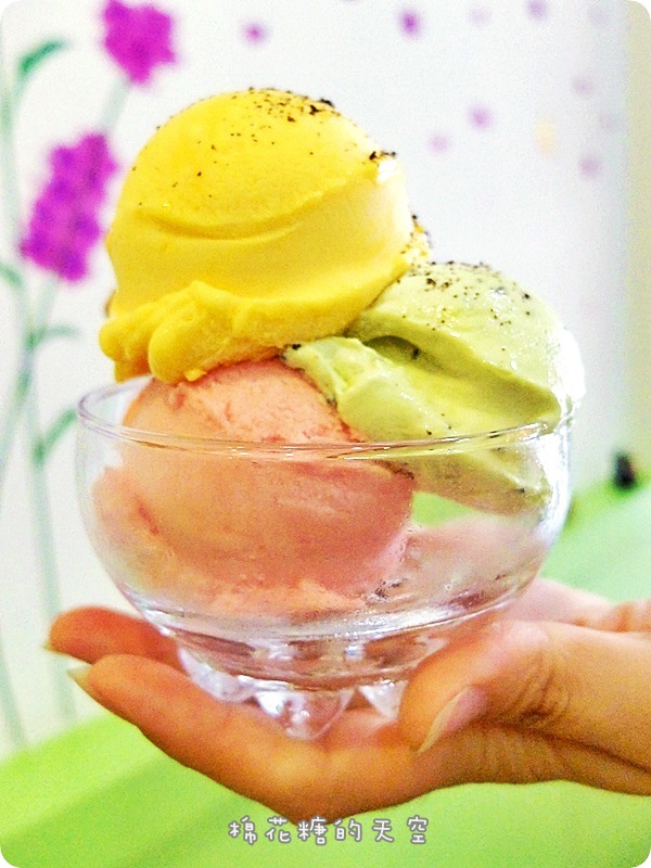00冰淇淋杯.JPG 00冰淇淋杯.JPG