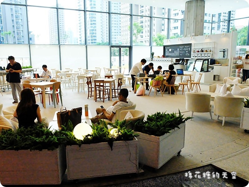 00大廳一樓6.JPG
