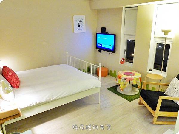 00自己房間.JPG