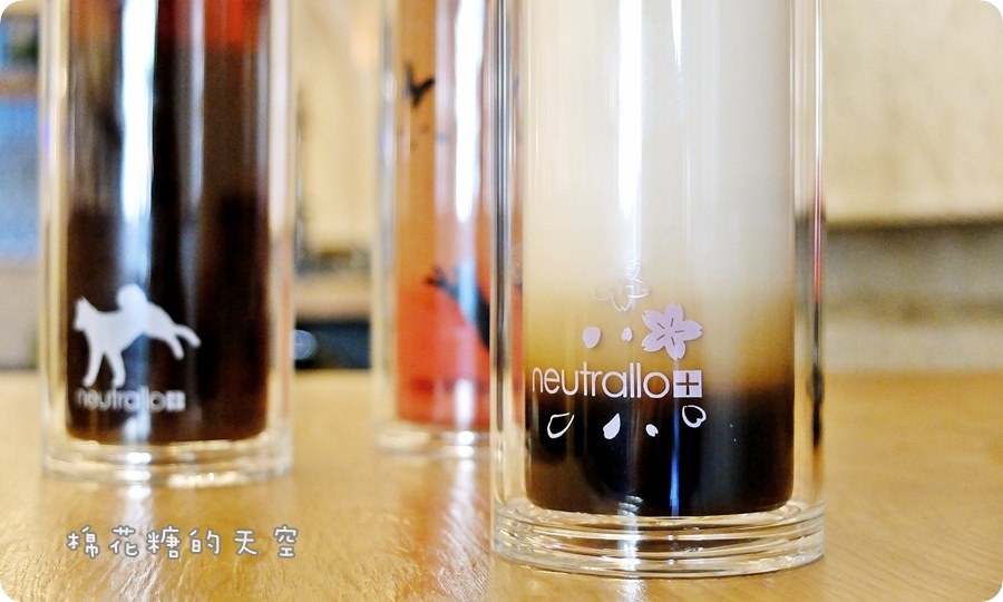 0瓶子櫻花2.JPG
