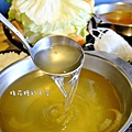 湯底2.JPG