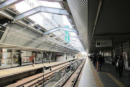 「吉祥寺駅」