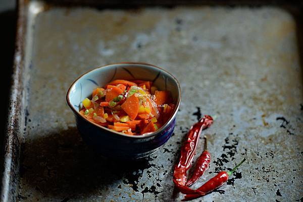 犀利抗暑酸辣涼拌胡蘿蔔沙 Spicy Carrot Salad 犀利抗暑酸辣涼拌胡蘿蔔沙 Spicy Carrot Salad
