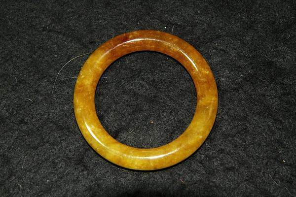 黃翡翠-手環〔外圍8∕內圍5.8厘米〕-重量：81g-E.JPG