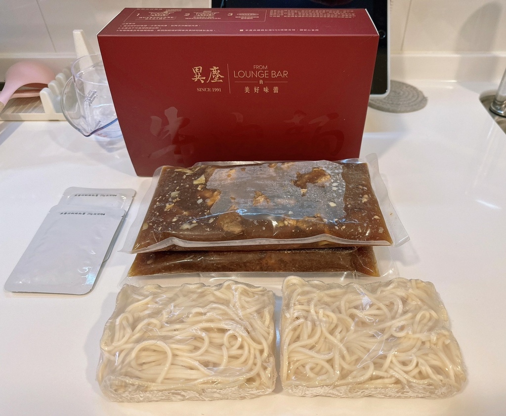 LINE_ALBUM_異塵食品 五星等級牛肉麵_230901_1.jpg