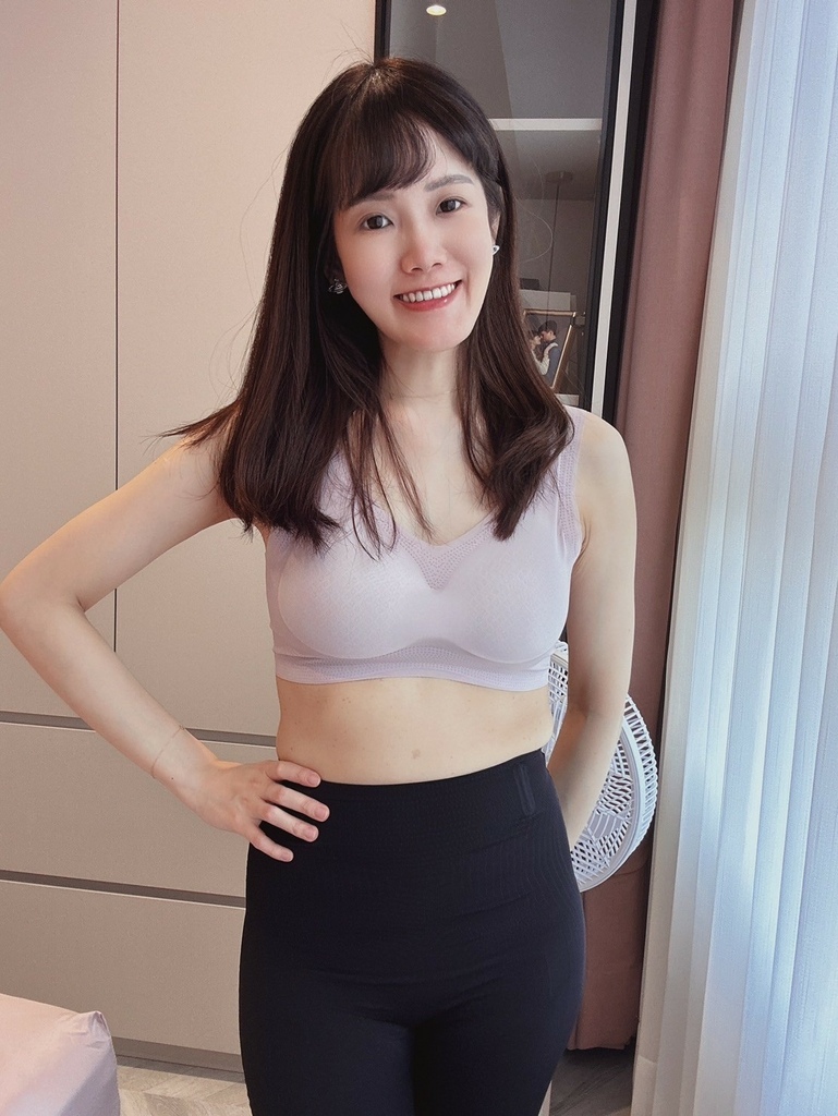 LINE_ALBUM_FlowerButterf 法蝶 魔法SO塑褲_240708_1.jpg