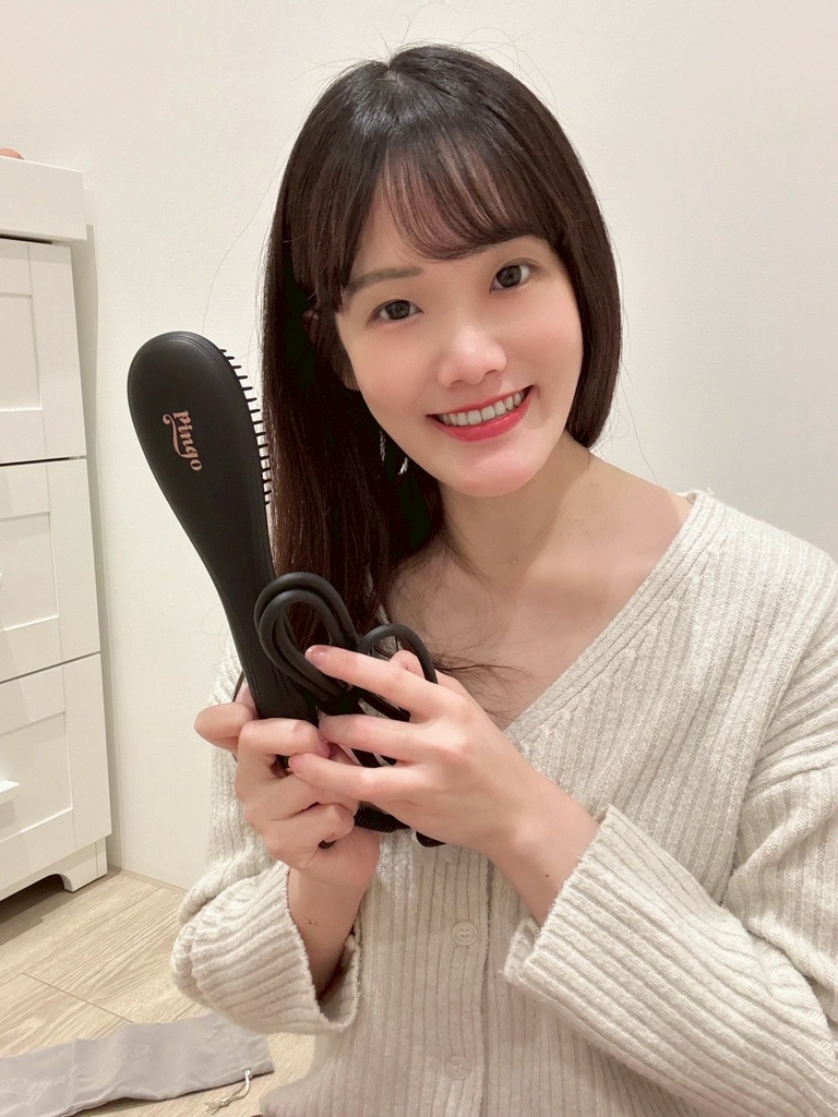 LINE_ALBUM_Pingo Royal K9 4D負離子溫控直髮梳 魔髮梳_250331_16.jpg