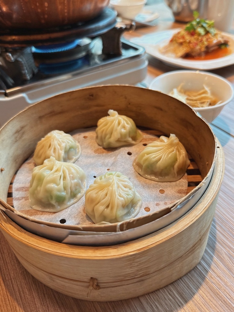 LINE_ALBUM_泰和樓 正宗東北料理推薦_250704_5.jpg