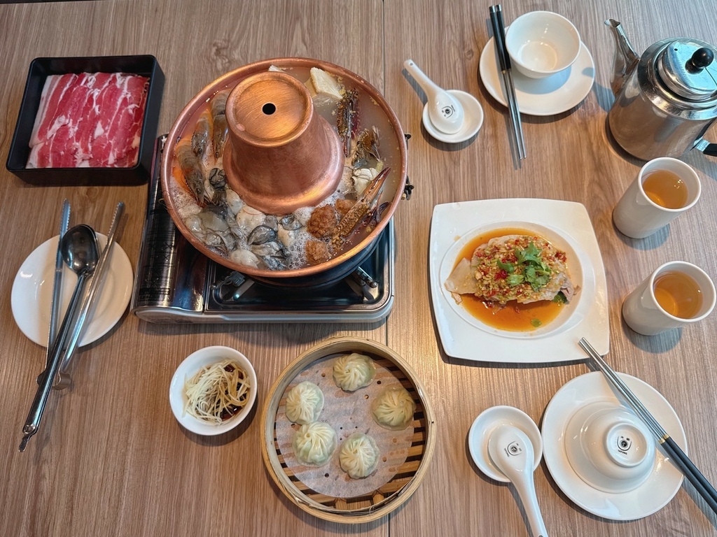 LINE_ALBUM_泰和樓 正宗東北料理推薦_250704_3.jpg