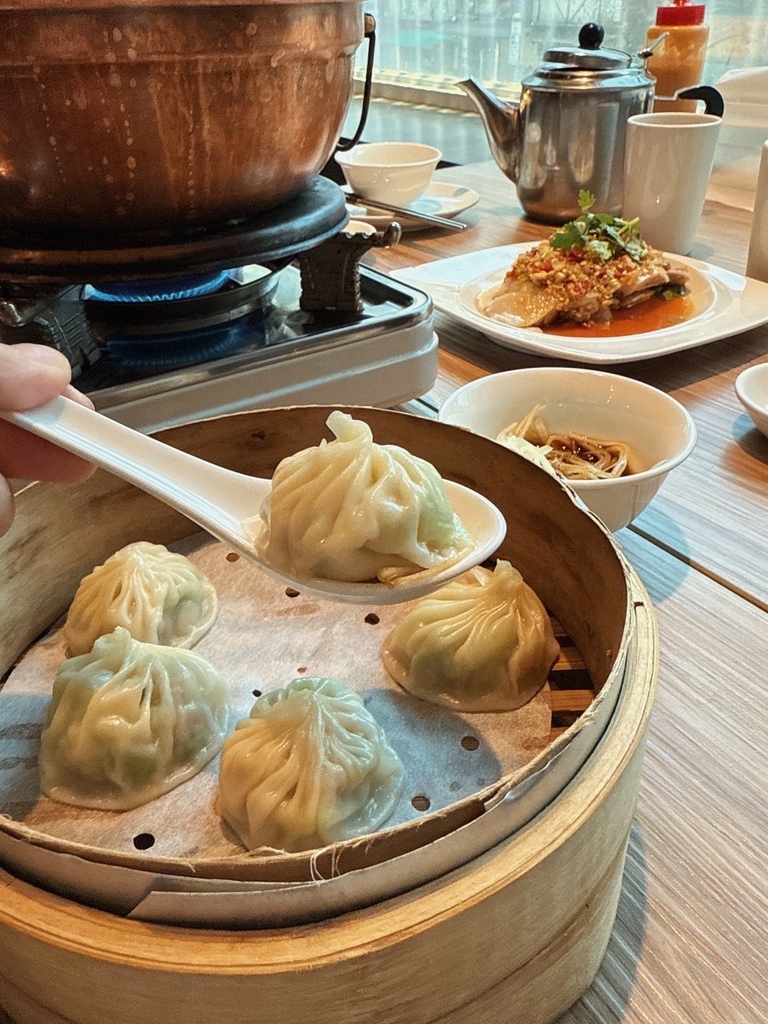 LINE_ALBUM_泰和樓 正宗東北料理推薦_250704_6.jpg