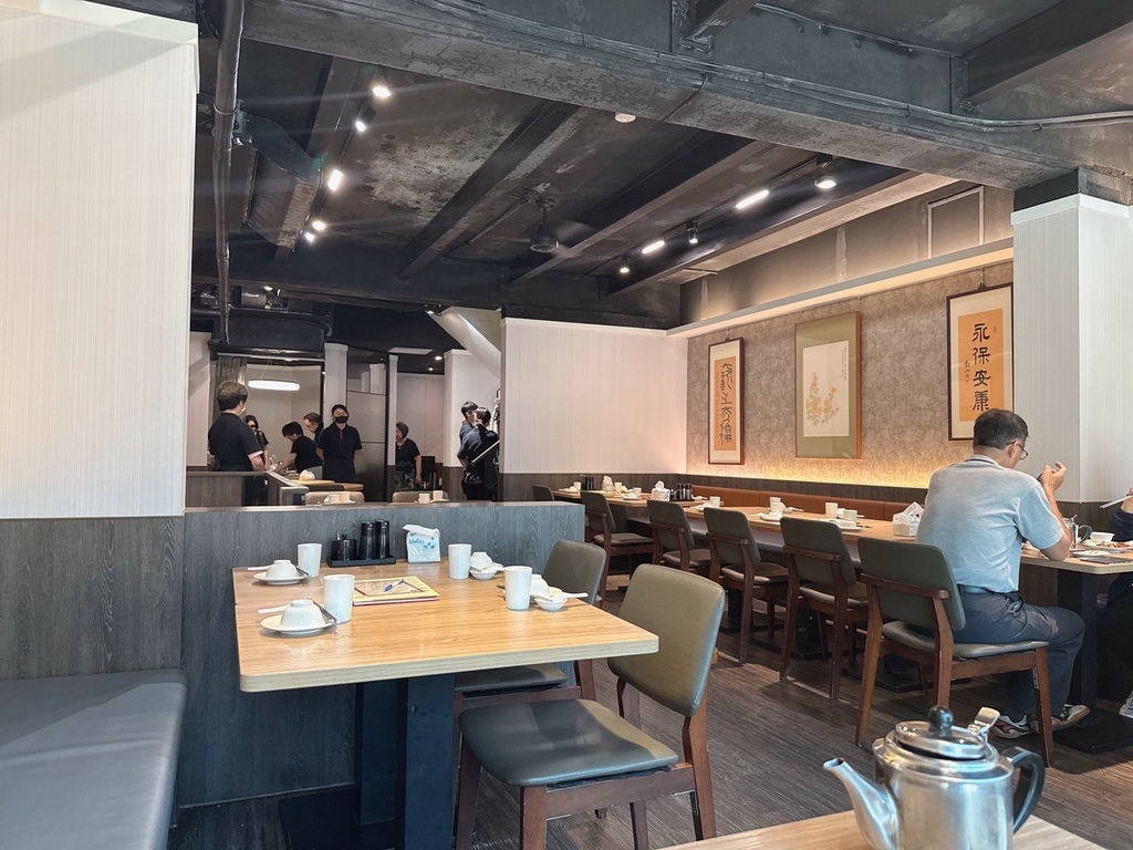 LINE_ALBUM_泰和樓 正宗東北料理推薦_250704_25.jpg