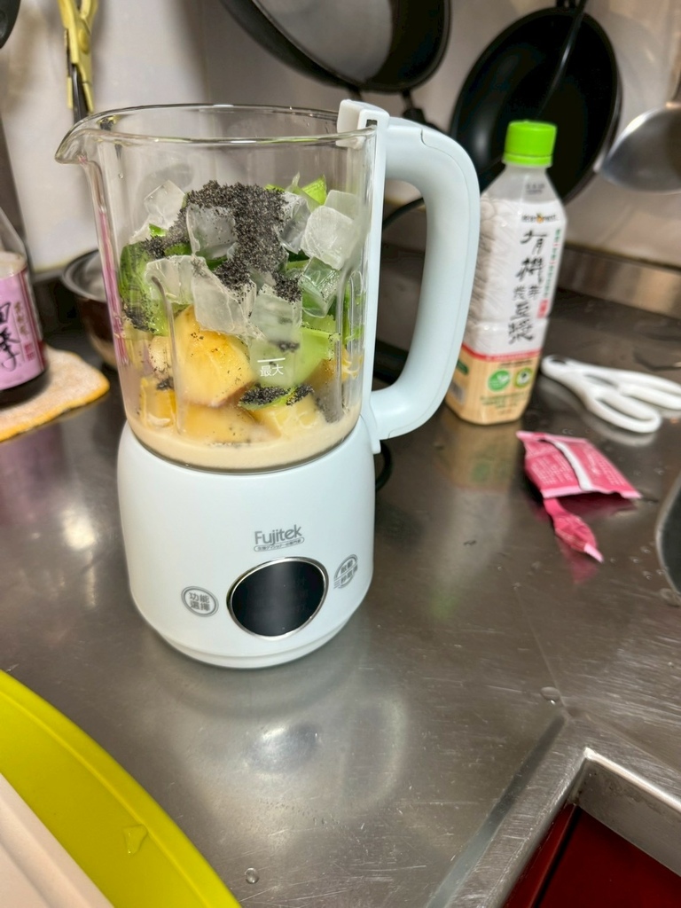 女人知己試用大隊,口碑行銷,部落客行銷,雍大生技 慢纖霸 植化素全營養代餐 ,代餐,促進新陳代謝,營養食品,山苦瓜萃取,蔬果發酵粉,植化素全營養,5大黃金比例專利配方,專利水溶性纖維粉,山苦瓜萃取物,白腎豆萃取物,蘋果醋粉,藤黃果萃取物,幫助維持消化道機能與促進新陳代謝,體態管理更容易,方便攜帶,好體質才有好活力,專利白腎豆榮獲加拿大衛服部認證,榮獲美國FDA認證,通過SGS檢測無重金屬,無農藥,無防腐劑