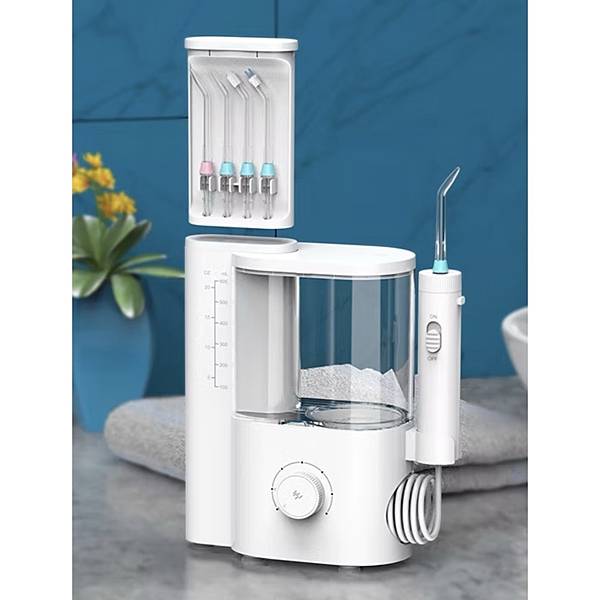 居家必備沖牙機，多階段水柱調節，清潔口腔更徹底！