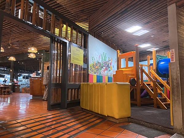 新竹海鮮餐廳-黃金海岸活蝦之家 新竹海鮮餐廳-黃金海岸活蝦之家