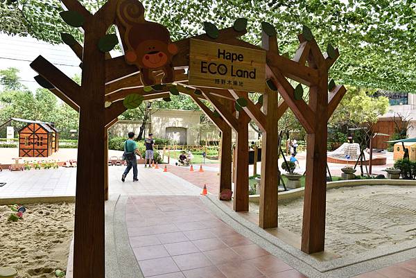 DSC_0402.JPG DSC_0402.JPG