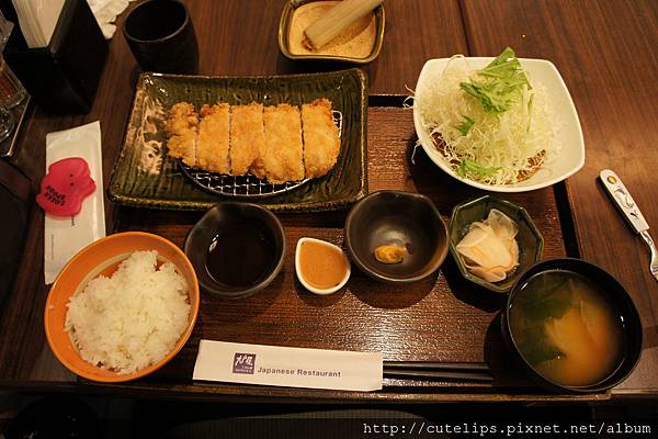 炸豬里肌肉排定食101/5/12