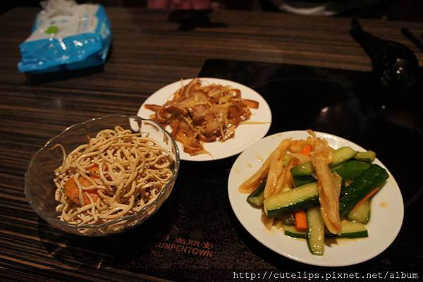 豆干絲、豬耳朵&涼拌黃瓜鴨掌