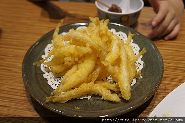 酥炸銀魚