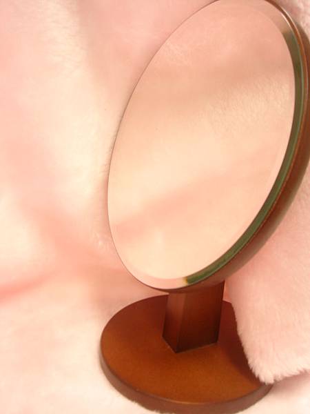 木質圓型桌鏡