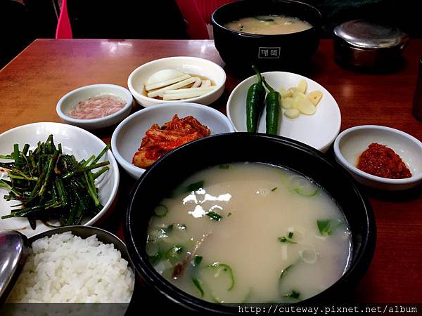 [大淵] 雙胞胎豬肉湯飯(쌍둥이돼지국밥)