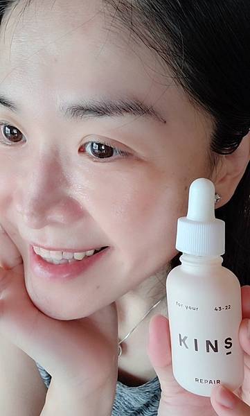 KINS SERUM REPAIR美肌菌極緻修復精華 (9)