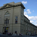 海伯尼劇院