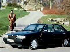 Lancia 的 Thema 對台灣市場來說是個意外。.jpg