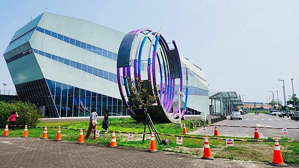 【花蓮吉安】金澤居民宿鄰近綠色隧道的田園風情綠建築x親子民