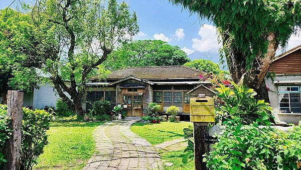 【花蓮吉安】金澤居民宿鄰近綠色隧道的田園風情綠建築x親子民