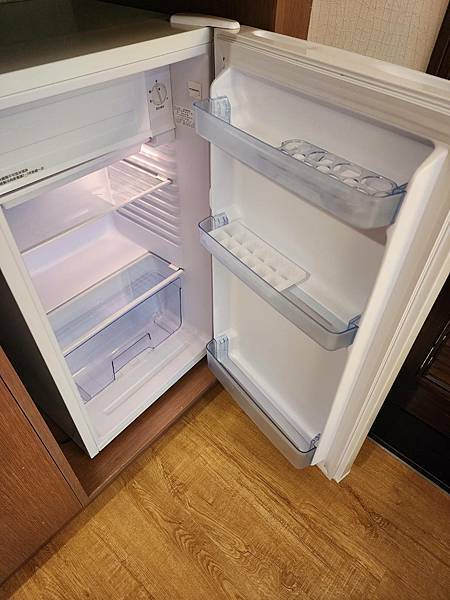 【花蓮吉安】金澤居民宿鄰近綠色隧道的田園風情綠建築x親子民