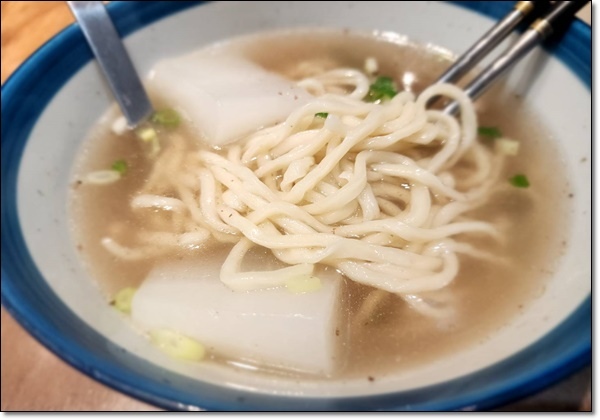 【桃園中壢】小巷子清燉牛肉麵(中壢店)☆巷弄美食x招牌牛肉拉