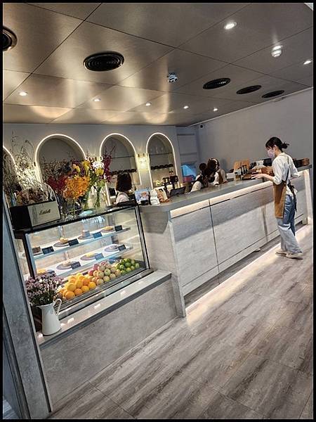 【桃園龍潭】The畔cafe&dining陽光、草地、落地