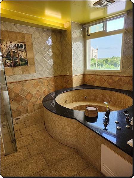 【宜蘭礁溪】White House白宮渡假勝地(一泊二食:下