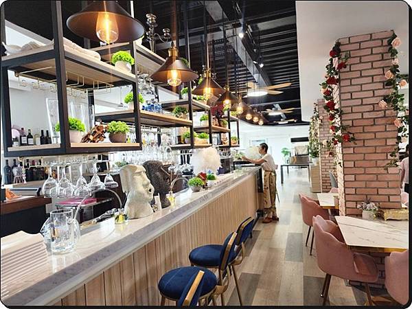 【宜蘭礁溪】White House白宮渡假勝地(一泊二食:下