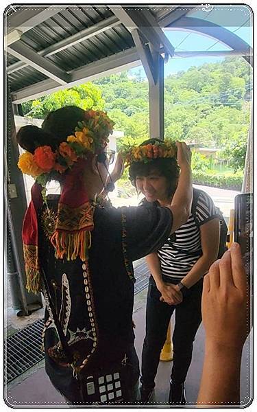 走訪【高雄茂林】《萬山部落》:在岩雕、石板屋與工寮廚房之間探 走訪【高雄茂林】《萬山部落》:在岩雕、石板屋與工寮廚房之間探