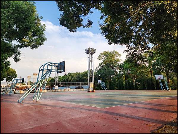 開箱【台中沙鹿】翔園文旅️住進飛機夢裡:航空主題x親子旅遊 開箱【台中沙鹿】翔園文旅️住進飛機夢裡:航空主題x親子旅遊