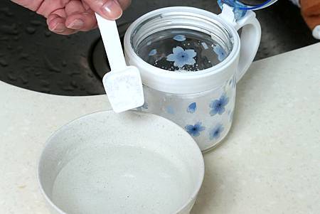 廚房水管不再臭!4款天然清潔劑好好用2.jpg 廚房水管不再臭!4款天然清潔劑好好用2.jpg