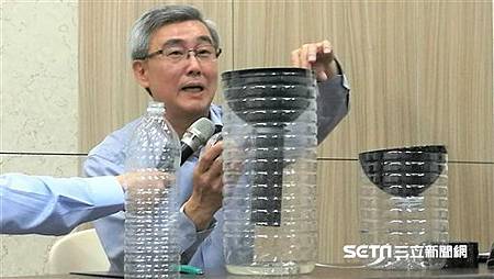 實用!廢物變身「捕蚊神器」 九成蚊子GG了.jpg 實用!廢物變身「捕蚊神器」 九成蚊子GG了.jpg