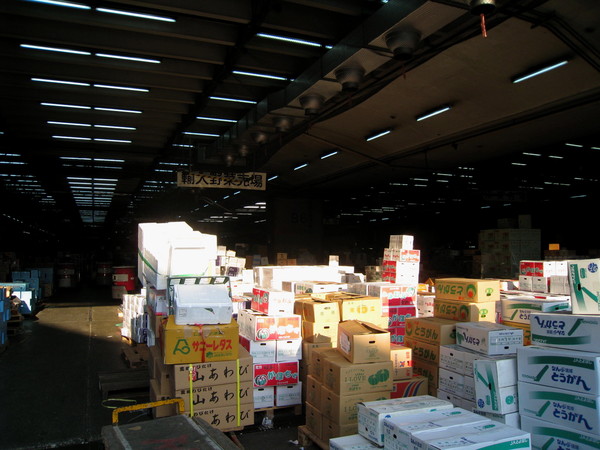 築地不只賣魚，也有野菜青果批發市場