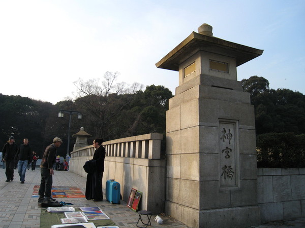 看到神宮橋就知道明治神宮快到了