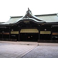 日本的神社和台灣的民間信仰寺廟不太一樣