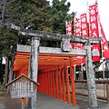 出水神社旁還有個很迷你的「稻荷神社」