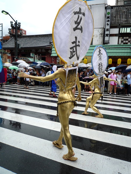 玄武+青龍。可惡，竟然沒拍到「白虎」