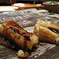 第九貫：星鰻（あなご，穴子）握壽司，有醬油和鹽味兩種口味，都很可口。這是這餐我最喜歡的一品