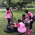 真善美聯誼會清掃中山公園 (16).jpg